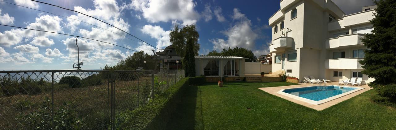 Kabakum Apartments Alen Mak Golden Sands Exteriör bild