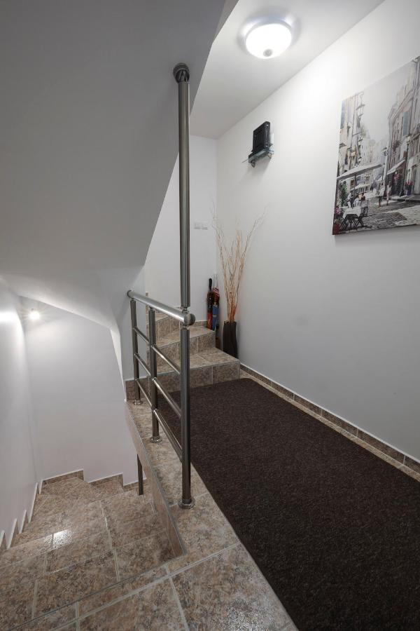 Kabakum Apartments Alen Mak Golden Sands Exteriör bild