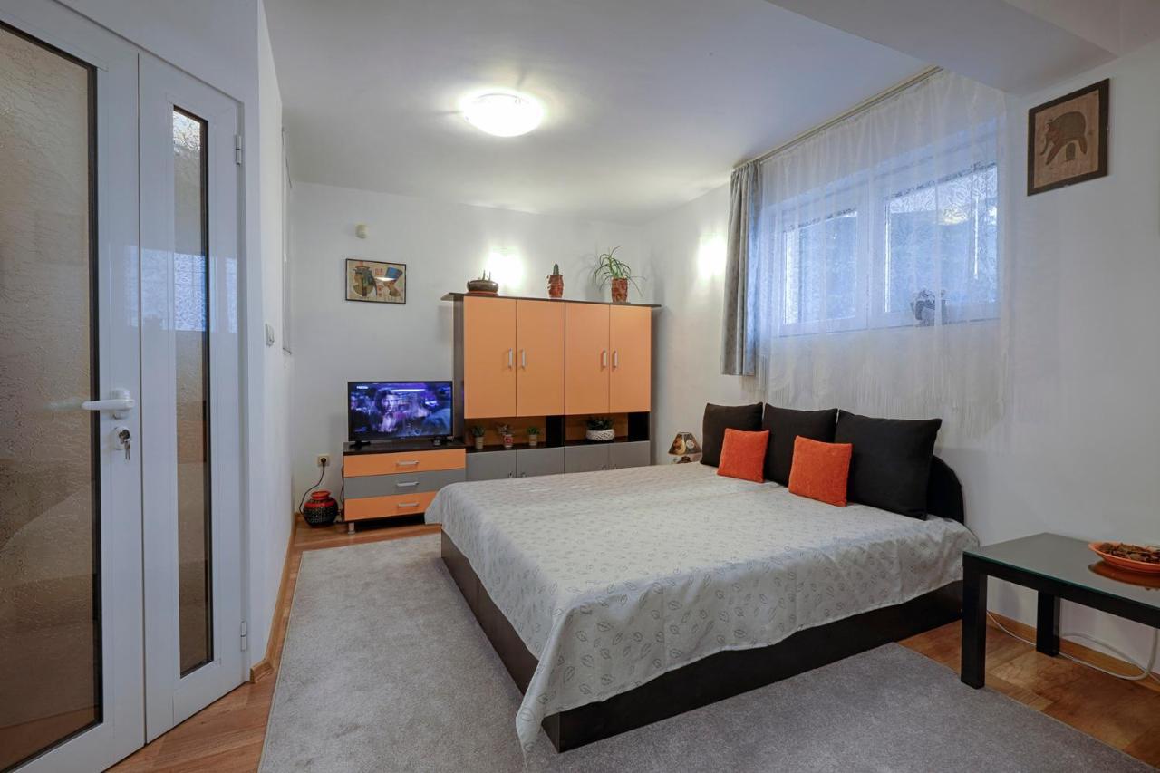 Kabakum Apartments Alen Mak Golden Sands Exteriör bild